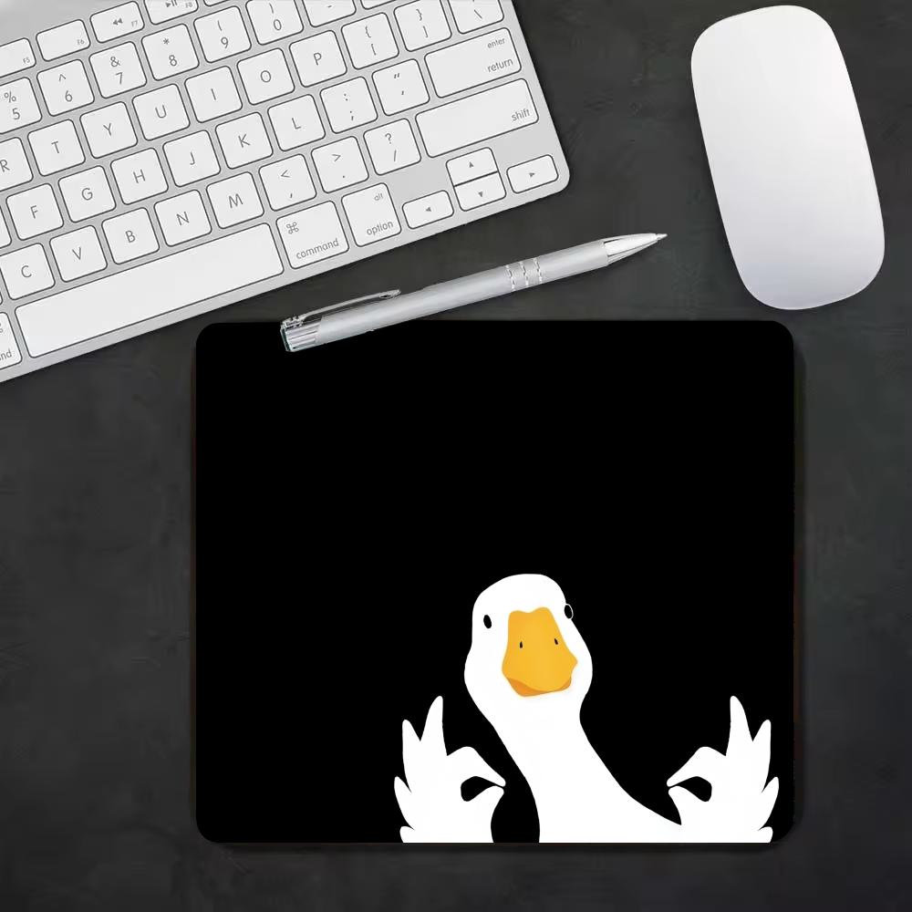Mouse Pad Pequeno com Estampa  - Desk Setup Background avaliação e preço