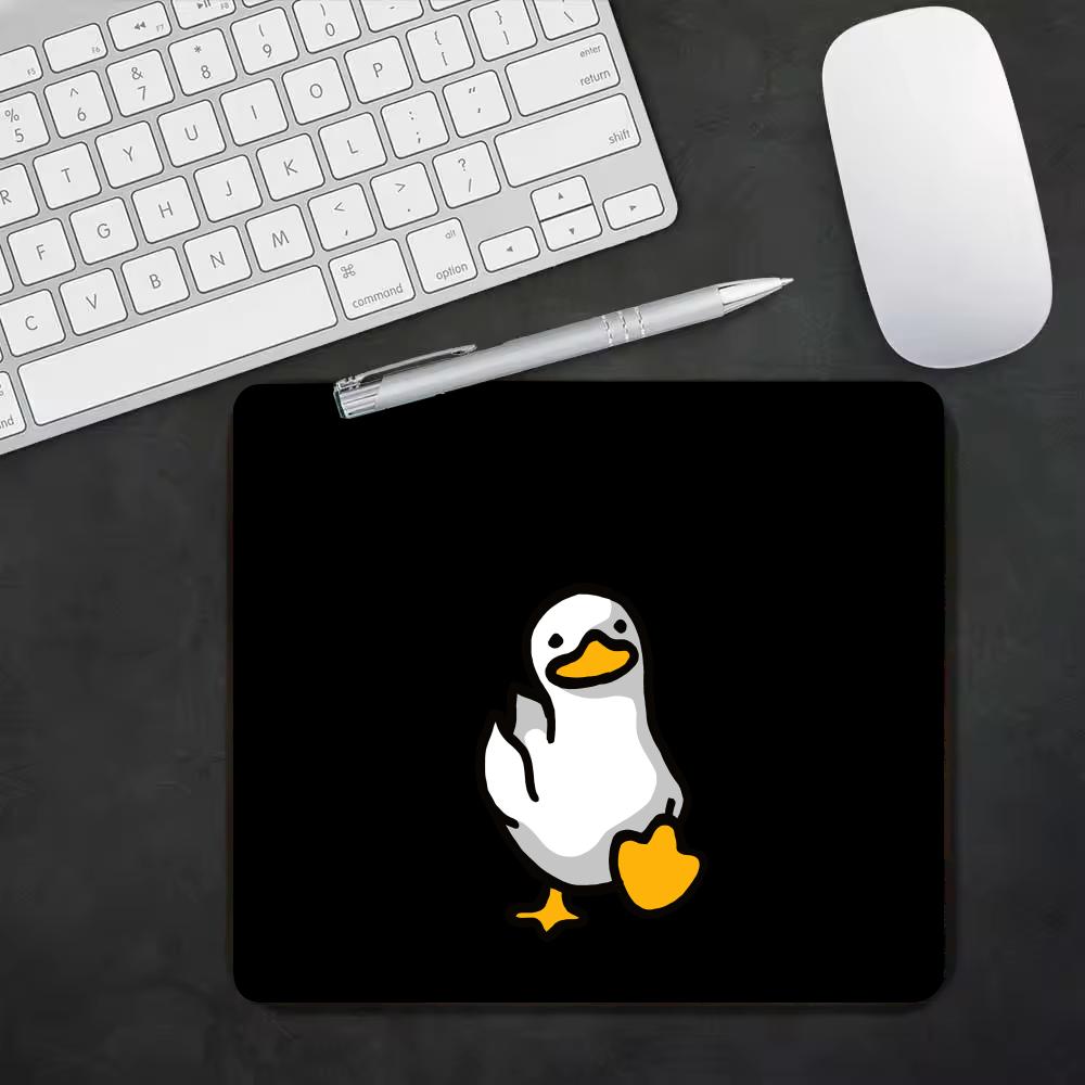 Mouse Pad Pequeno com Estampa  - Desk Setup Background avaliação e preço